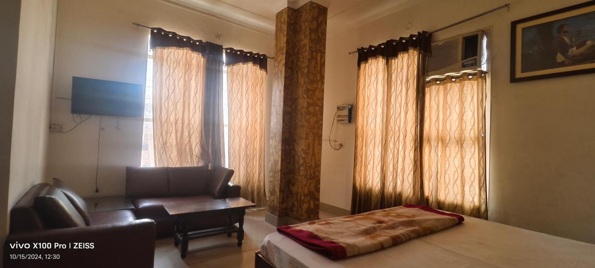 Surya Hotel Sirsa Cameră foto
